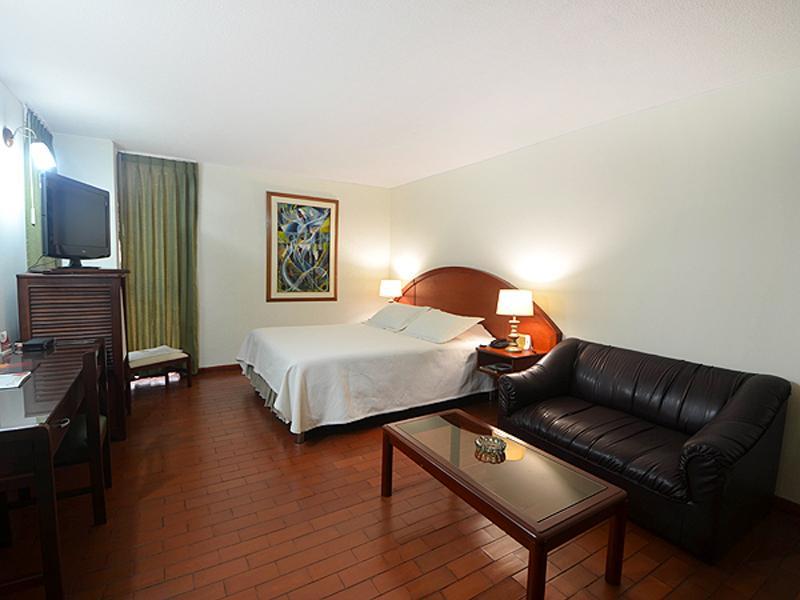 Hotel Don Lolo Villavicencio Exterior foto